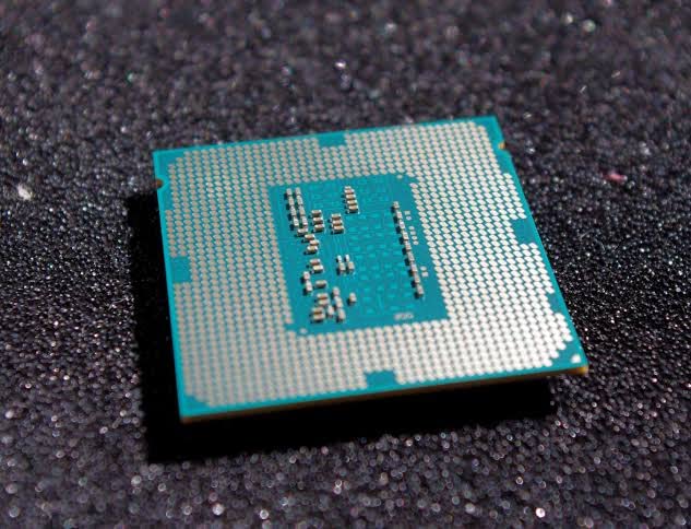 Core i7 4790 4th Generation High Performance 3.6 GHz LGA 1150 Socket 4 Cores Desktop Processor (Supports H81 Motherboard)